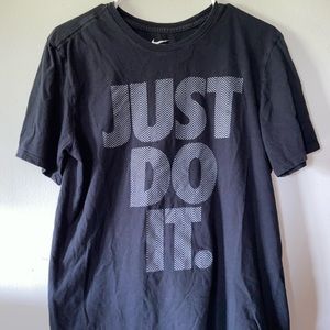 Nike t shirt